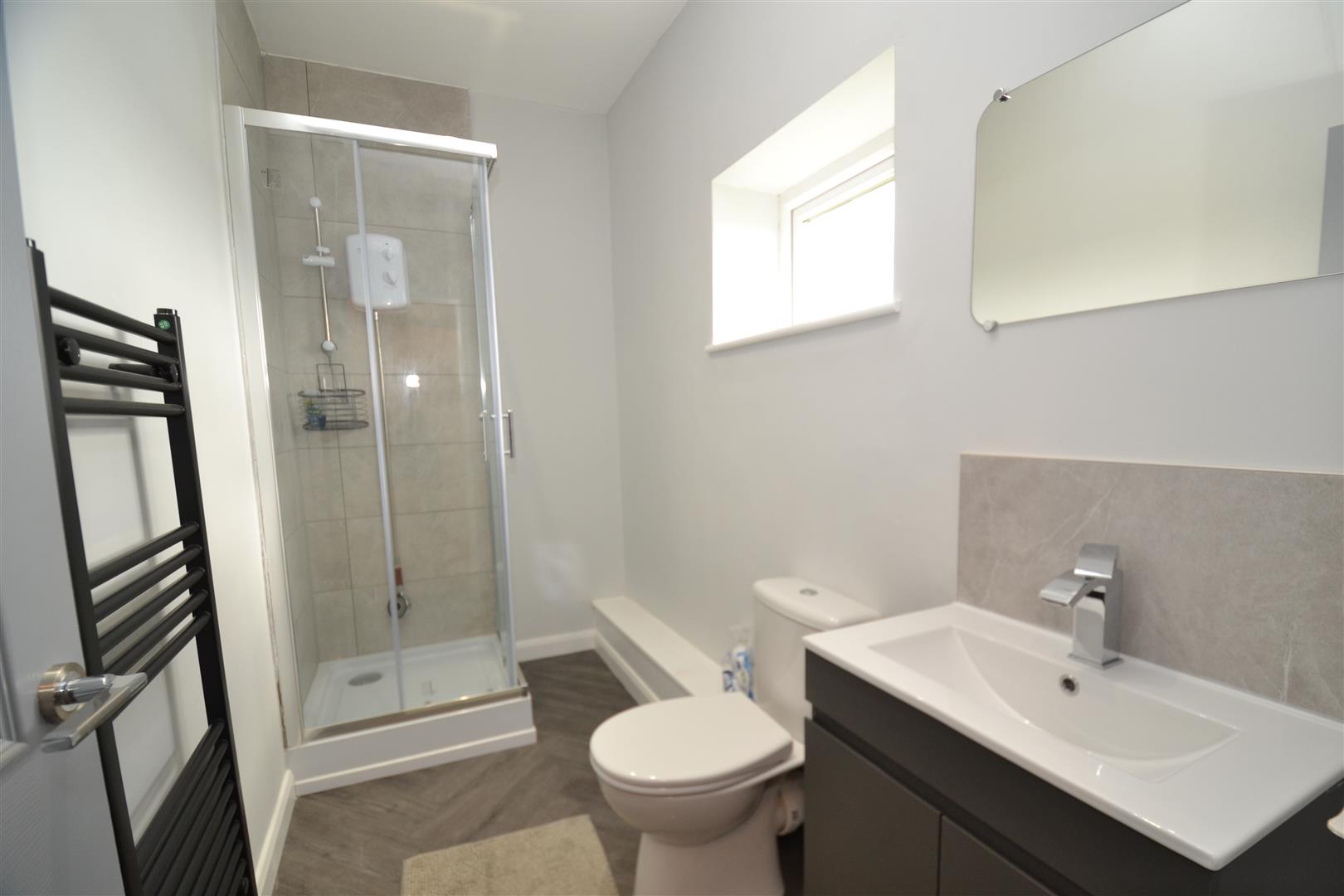 Roper Lane, Queensbury, Bradford Sugdens Estate Agent